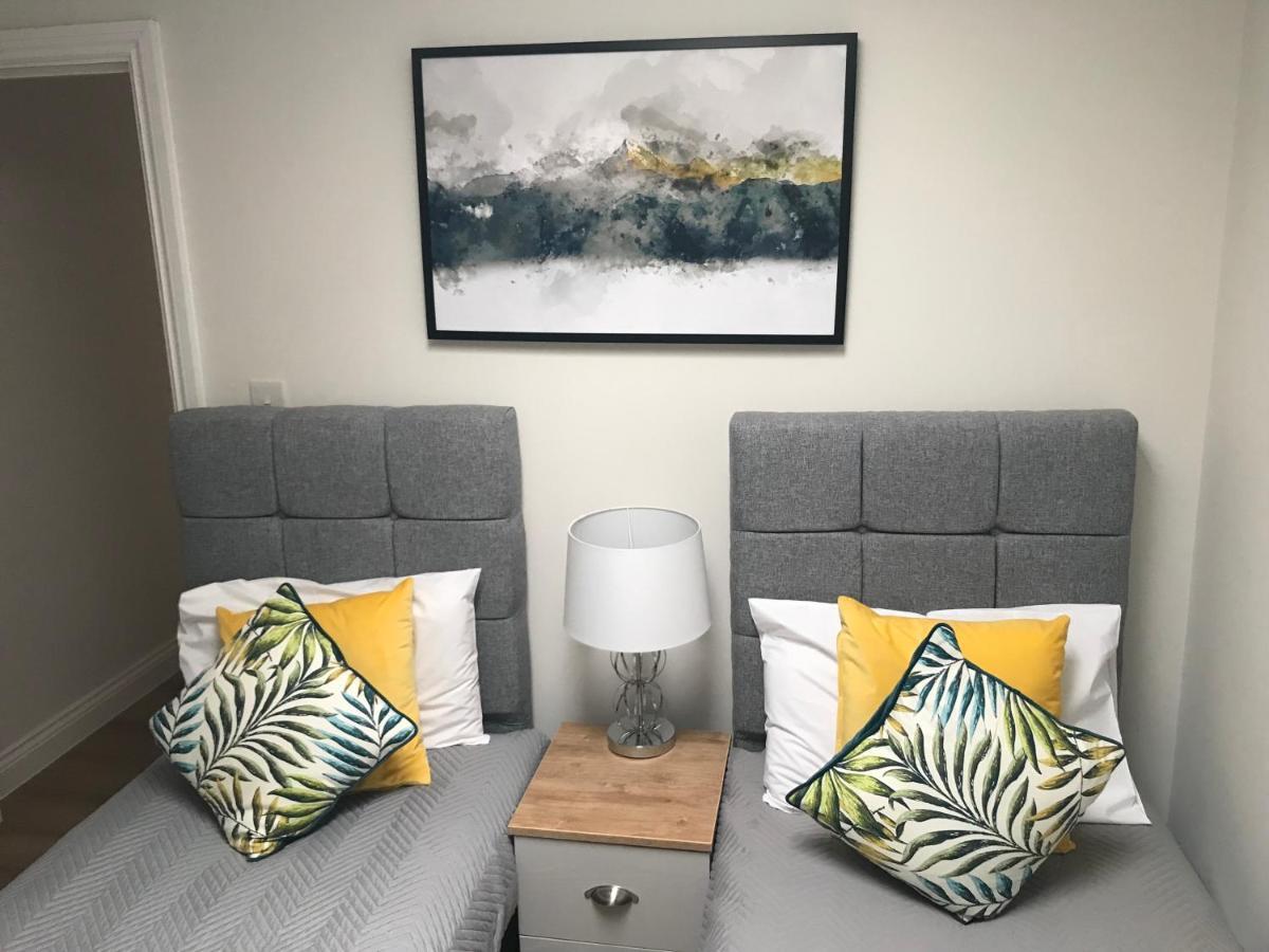 Heart Of Henley 1 & 2 Bedroom Apartments Kültér fotó
